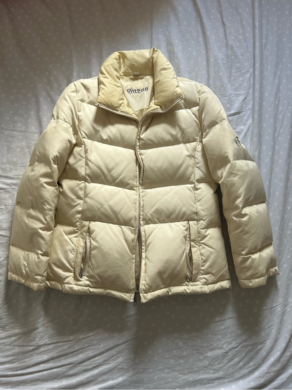 Guess Y2K Cream Quilted Puffer Jacket - Insulated Zip-Up Coat